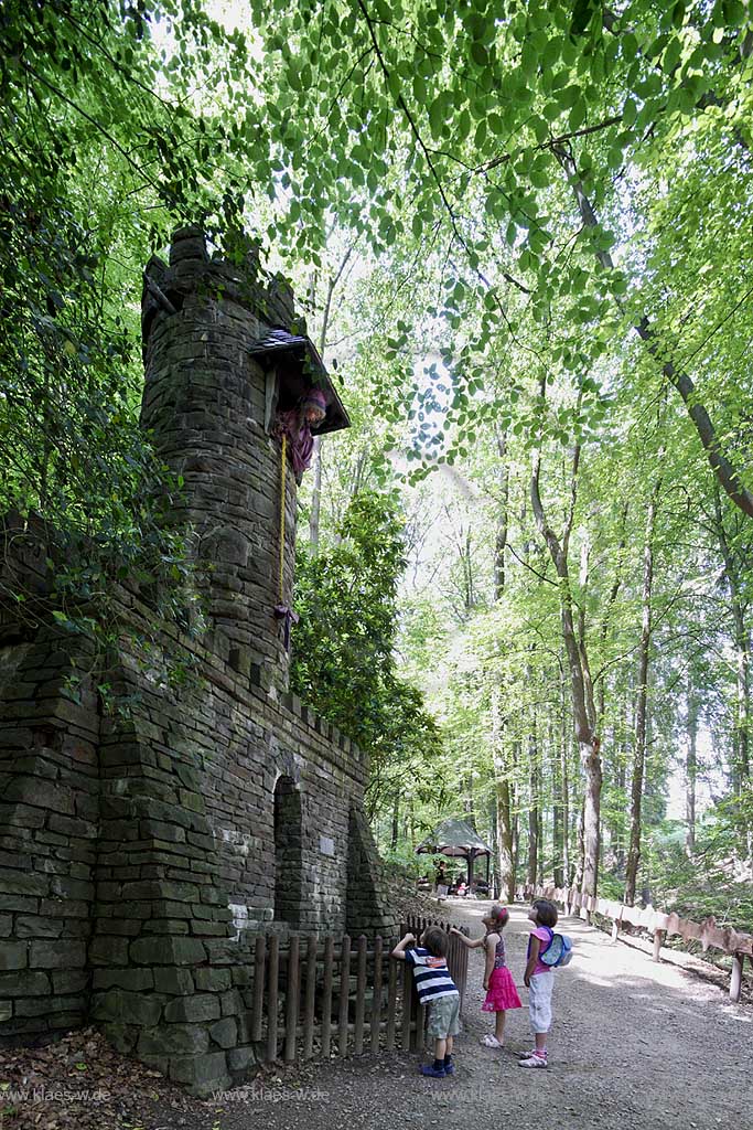 Odenthal Altenberg, Mrchenwald mit dem Schlossturm von Rapunzel; forrest of fairy tale with the tower of Rapunzel