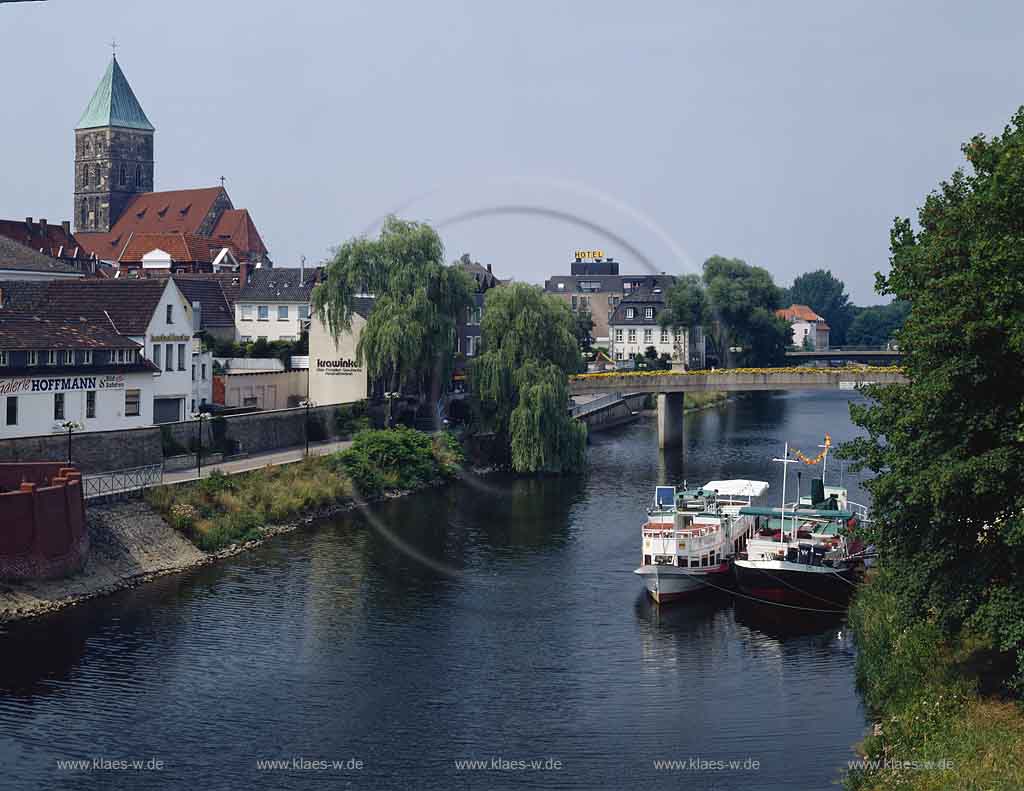 Rheine, Kreis Steinfurt, Mnster, Muenster, Mnsterland, Muensterland, Blick auf Ems mit St. Dionysius Kirche und Ort