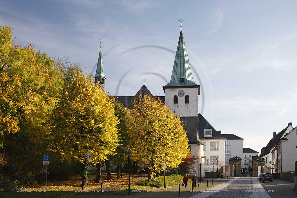 Arnsberg Probsteikirche St. Laurentius des ehemaligen Stift Wedinghausen, vielfach auch als Kloster bezeichnet, der Ordensgemeinschaft der Prmonstratenser. Es wurde um 1170 gegrndet und im Zuge der Skularisation im Jahre 1803 aufgehoben.