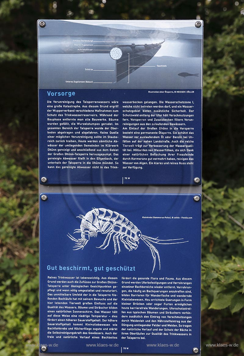 Grosse Dhuenntalsperre, Dhuennhochflaeche, Informationstafeln, Informationsstehlen am neunen Wegenetz rund um die Grosse Dhuenn-Talsperre; barrage Grosse Dhuenn-Talsperre, plateau of the Dhuenn, information boards.