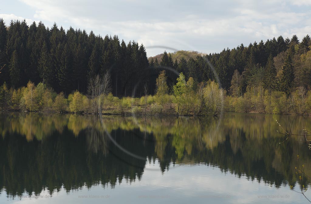 Grosse Dhuenntalsperre, Oberbergischer Kreis, Bergisches Land, Nordrhein-Westfalen, Deutschland