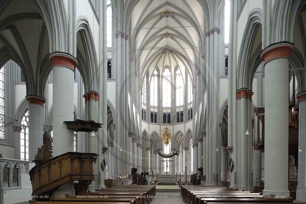 Odenthal, Altenberg, Rheinisch-Bergischer Kreis, Blick in Altenberger Dom, Bergischer Dom