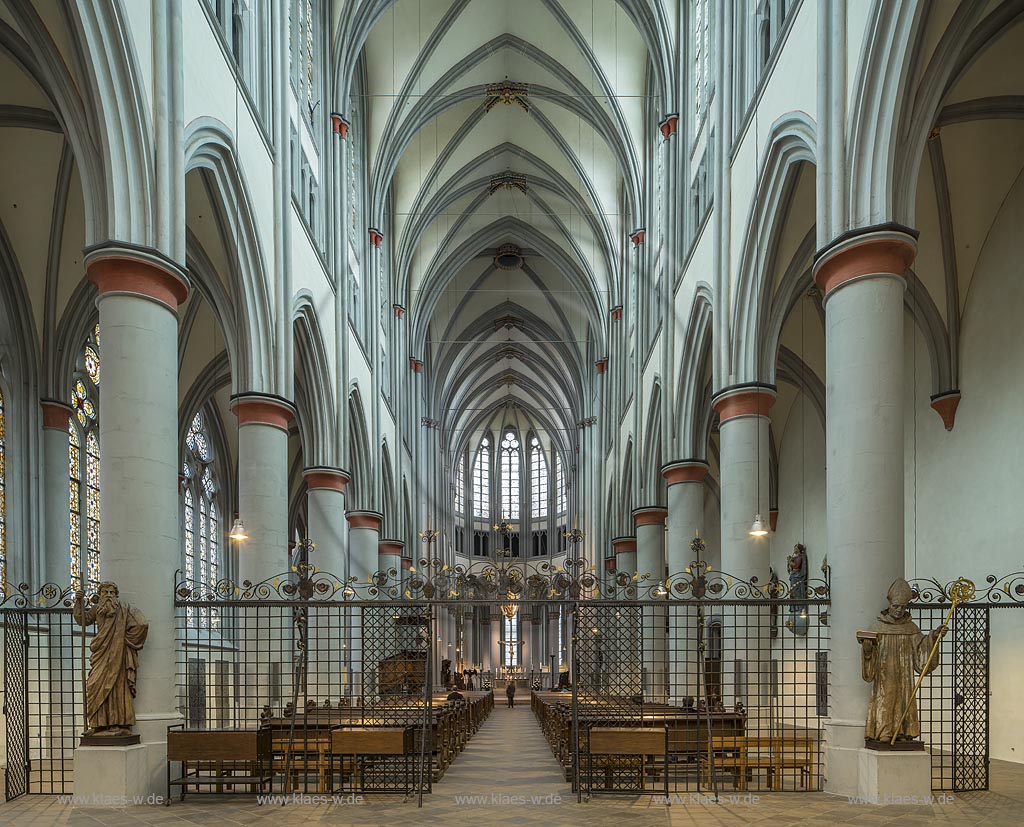 Odenthal-Altenberg, Altenberger Dom, Langhaus in Blickrichtung Chor.