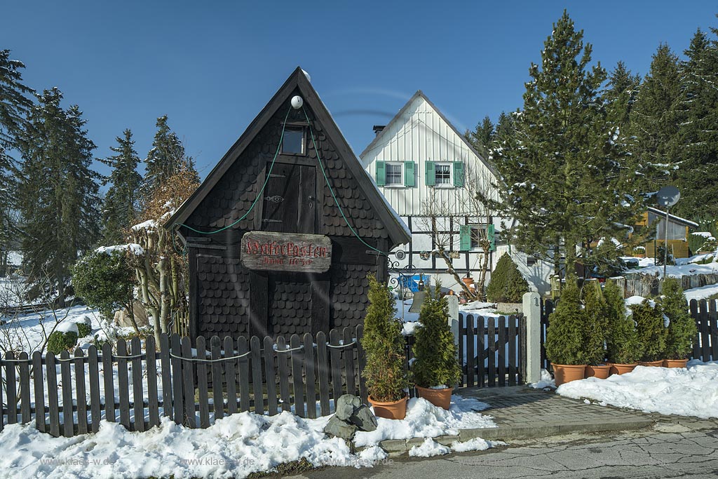 Radevormwald-Funkenhausen, historischer Haferkasten aus dem Jahre 1630; Radevormwald Funkenhausen, historical granary, anno 1630.