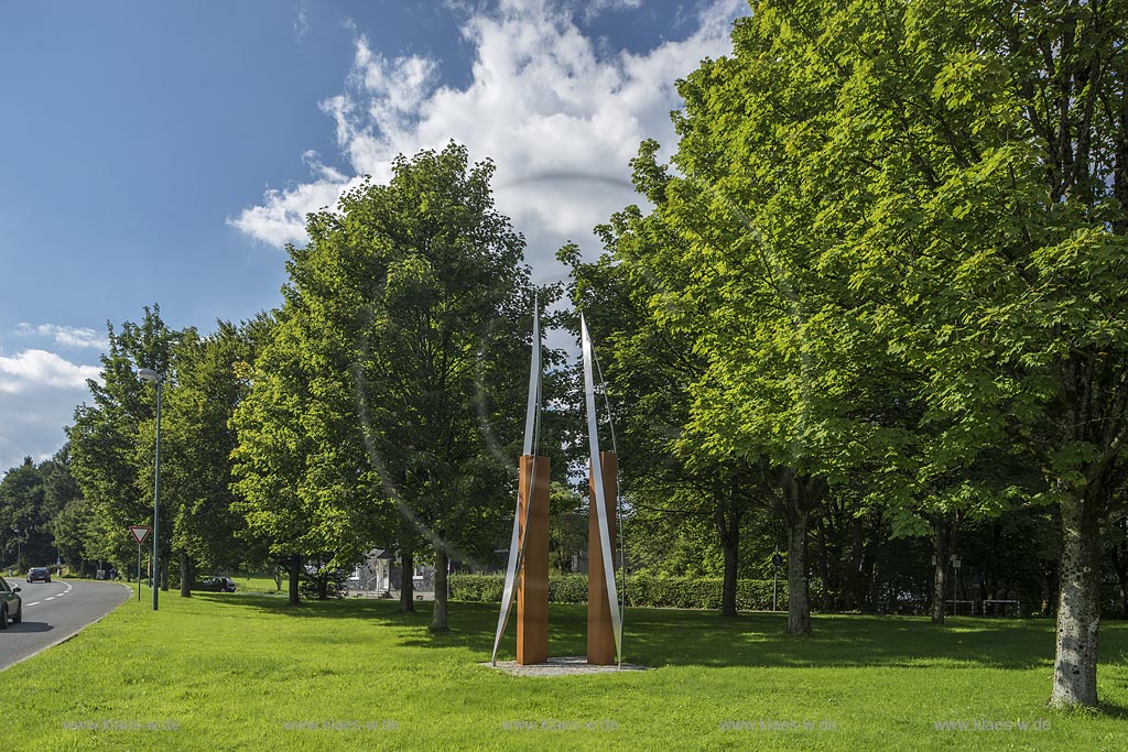 Radevormwald, Metallplastik "Zweiklang" des Radevormwalder Kuenstlers Gerlach Bente.