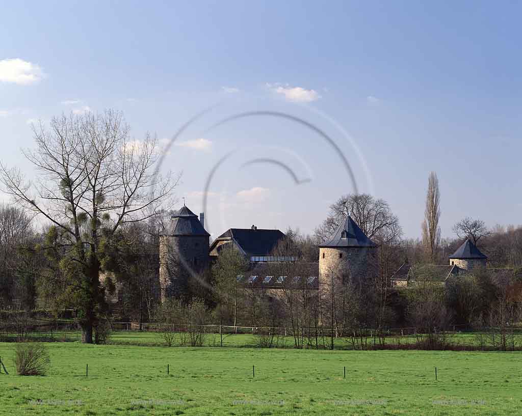 Ratingen, Kreis Mettmann, Blick auf Burg, Wasserburg Haus zum Haus