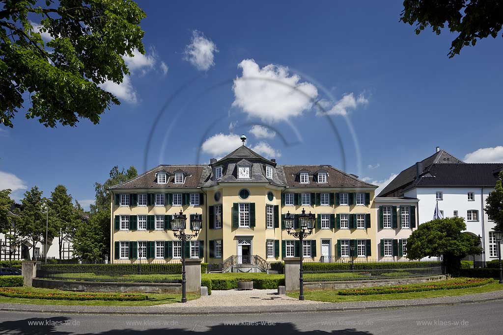 Ratingen, LVR Industriemuseum Ratinger Baumwollspinnerei Cromford des Firmengruenders Johan Gotfried Bruegelmann, Aussenfasade des Herrenhauses Cromford; museum of industry with cotton-spinning mill Cromford by the founder of a company Bruegelmann, facade of the manor house