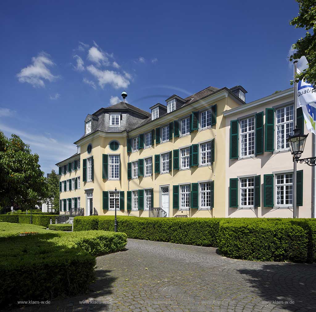 Ratingen, LVR Industriemuseum Ratinger Baumwollspinnerei Cromford des Firmengruenders Johan Gotfried Bruegelmann, Aussenfasade des Herrenhauses Cromford; museum of industry with cotton-spinning mill Cromford by the founder of a company Bruegelmann, facade of the manor house