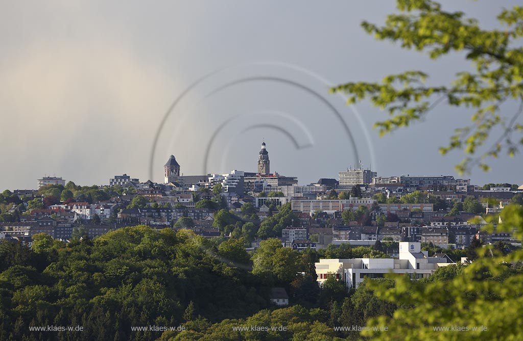 Remscheid, Blick zum Remscheider Stadtkegel; Remscheid, view to the inner city.