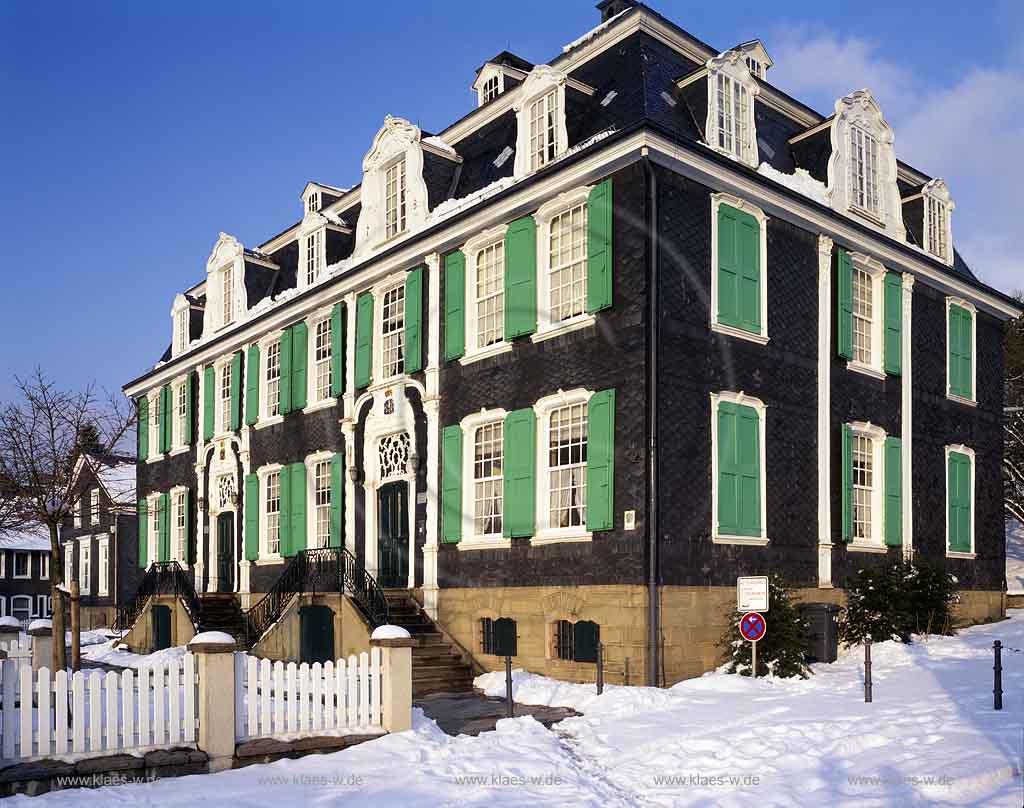 Hasten, Remscheid, Regierungsbezirk Dsseldorf, Blick auf Deutsches Heimatmuseum, Werkzeugmuseum, Haus Cleff im Winter