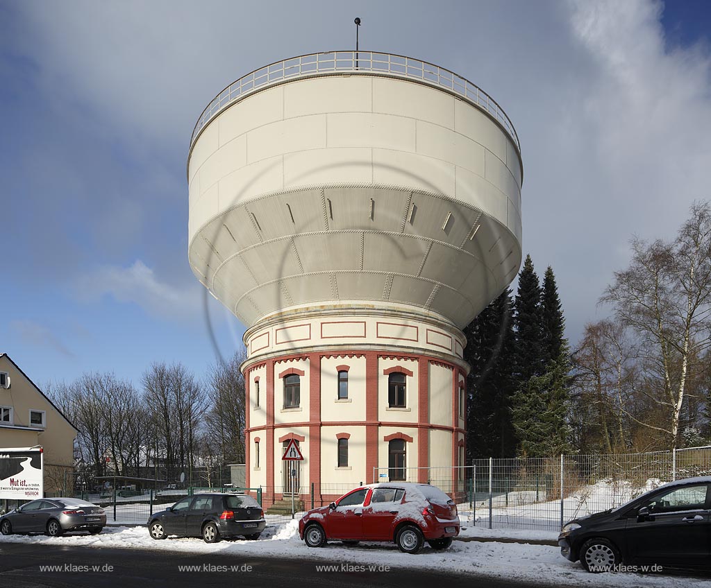 Remscheid, Wasserturm an der Baisieper Strasse im Schnee; Remscheid, water tower at the street Baisieper Strasse in snow.