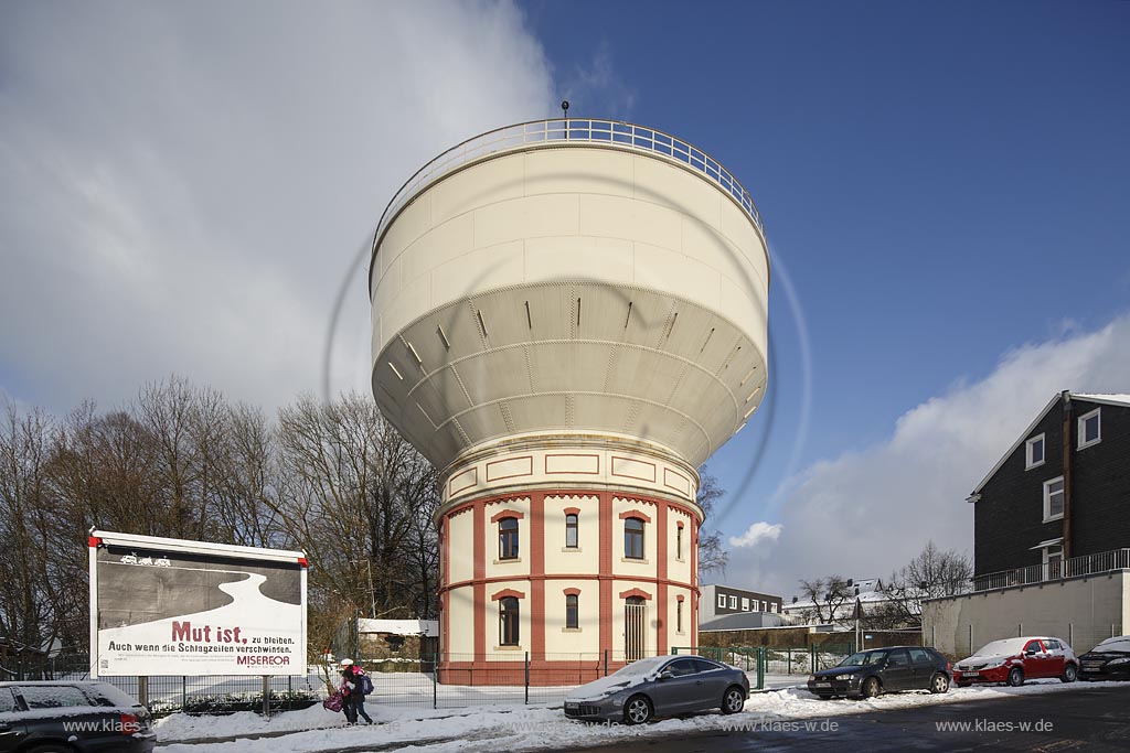 Remscheid, Wasserturm an der Baisieper Strasse im Schnee; Remscheid, water tower at the street Baisieper Strasse in snow.