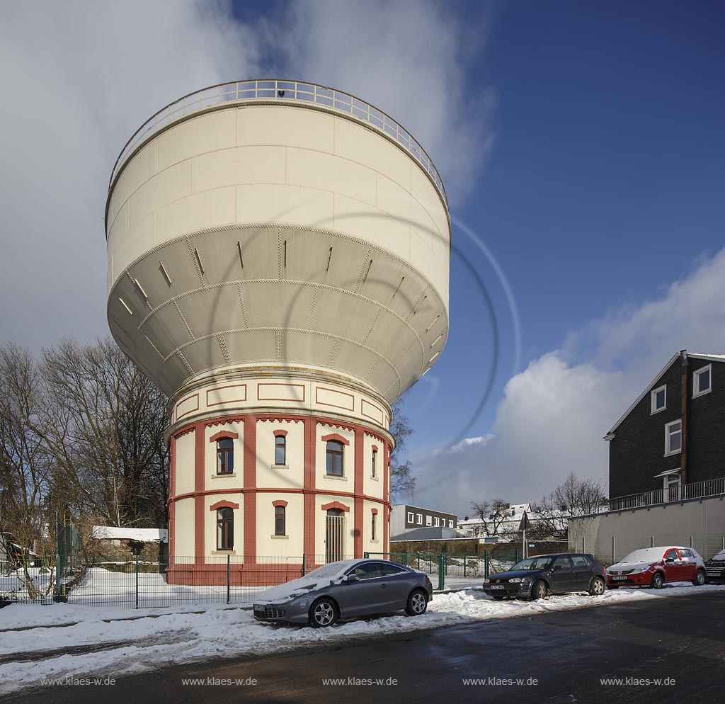 Remscheid, Wasserturm an der Baisieper Strasse im Schnee; Remscheid, water tower at the street Baisieper Strasse in snow.