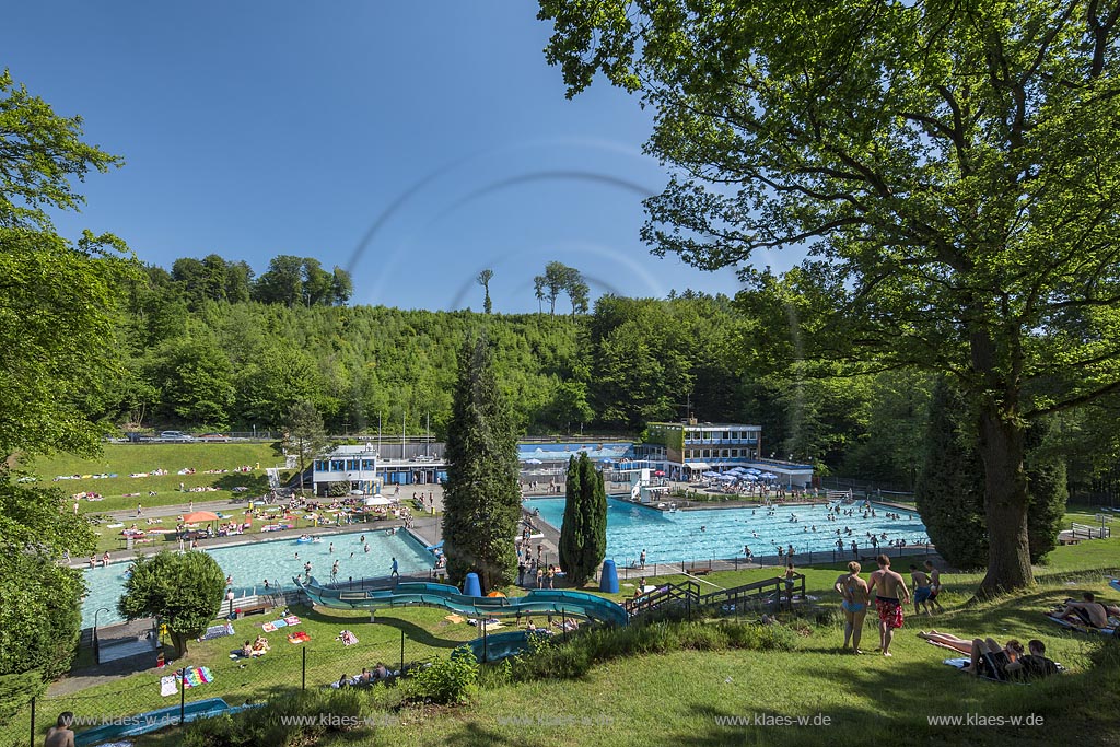 Remscheid, Freibad Eschbachtal, aeltestes Freibad Deutschlands; Remscheid,  Freibad Eschbachtal, oldest open air pool in Germany 