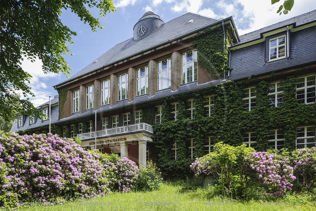 Remscheid Lennep, Roentgengymnasium; Remscheid Lennep, gymnasium Roentgengymnasium.