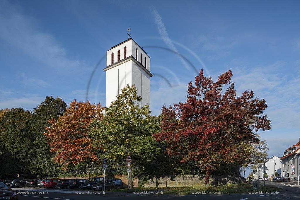 Remscheid-Sued, katholische St. Josef-Kirche, nach Plaenen des Architekten "Otto Christ" gebaut; Remscheid-Sued, catholic church St. Josef-Kirche.