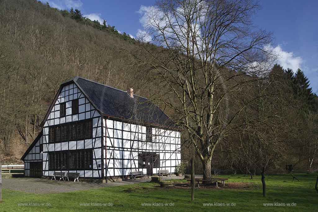 Solingen, Regierungsbezirk Dsseldorf, Blick auf Balkhauser Kotten, Schleifkotten, Fachwerkkotten