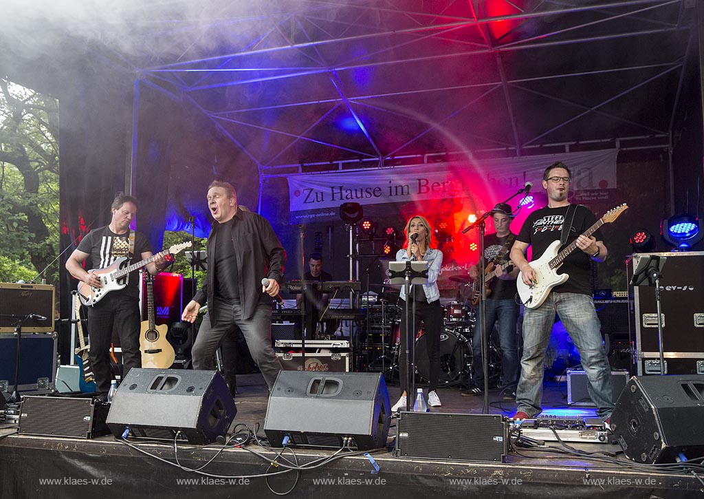 Wermelskirchen-Pohlhausen, 21. Open-Air-Pohlahusen mit der Cover Band Jokebox, Veranstalter TuRa Pohlhausen e.V.