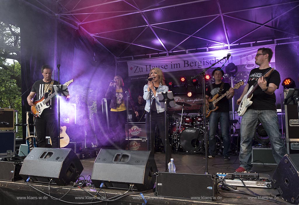 Wermelskirchen-Pohlhausen, 21. Open-Air-Pohlahusen mit der Cover Band Jokebox, Veranstalter TuRa Pohlhausen e.V.