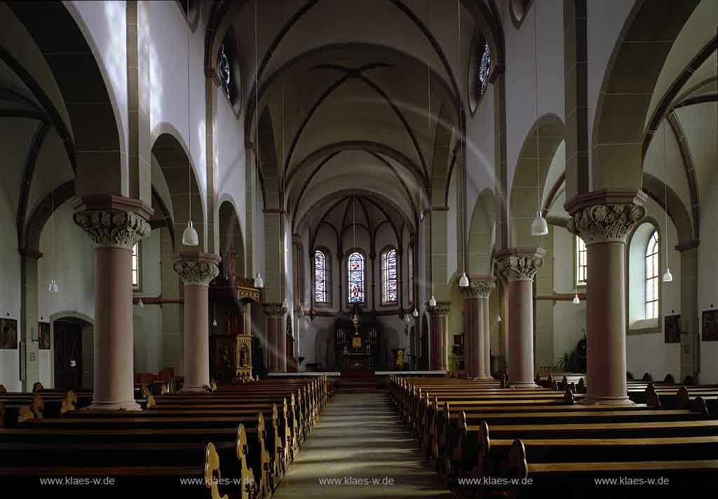 Dattenfeld, Windeck, Rhein-Sieg-Kreis, Regierungsbezirk Kln, Koeln, Blick in Siegdom St. Laurentius 