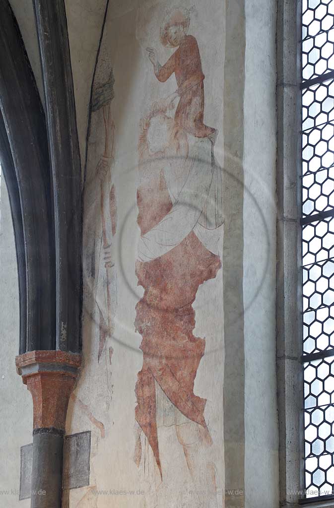 Wuelfrath Evangelische Stadtkirche freske;Wuelfrath church view wirh fresc