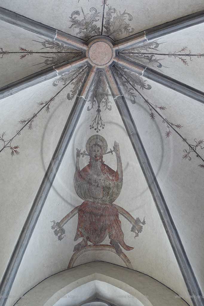 Wuelfrath Evangelische Stadtkirche freske;Wuelfrath church view wirh fresc