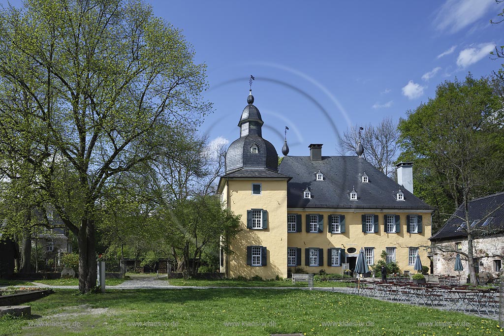 Wuppertal Elberfeld West, Schloss Luentenbeck; Wuppertal Elberfeld West, castle Schoss Luentenbeck.