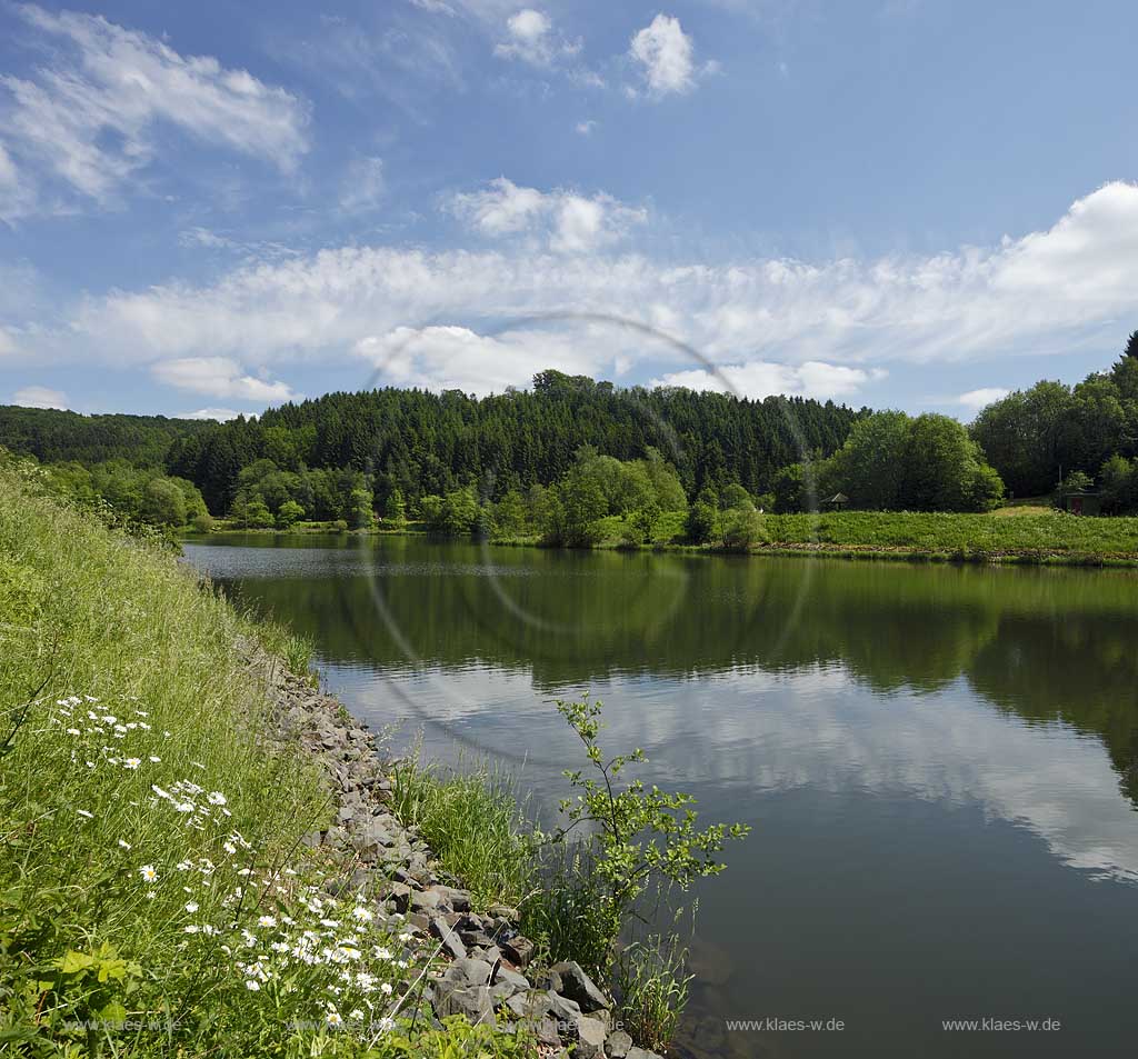 Wuppertal, Blick auf die Wuppervorsperre der Wuppertalsperre, View to the barrage fixe of Wuppertal