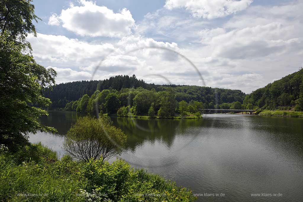 Wuppertal, Blick auf die Wuppervorsperre der Wuppertalsperre, View to the barrage fixe of Wuppertal