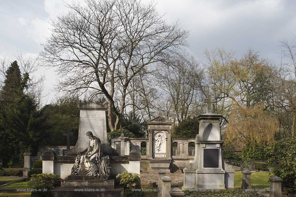 Derendorf, Nordfriedhof, Dsseldorf, Duesseldorf, Niederrhein, Bergisches Land, Blick auf Graeber, Grber, Grabstaetten, Grabsttten