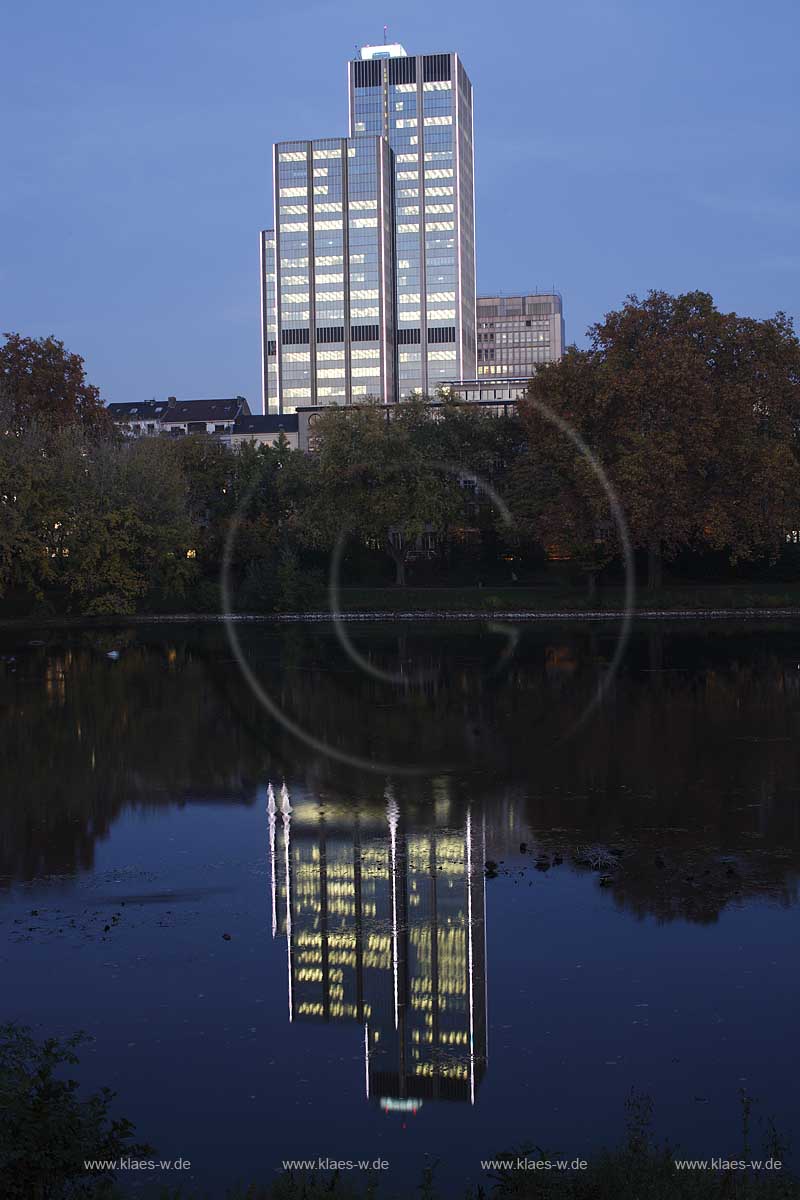 Dsseldorf, Landesversicherungsanstalt, Hochhaus, Kaiserteich, Spiegelung