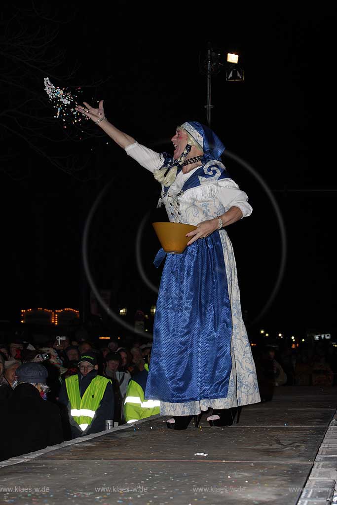 Koenigsallee, Knigsallee, Koe, K, Dsseldorf, Duesseldorf, Niederrhein, Bergisches Land, Karneval, Blick auf Tuntenlauf