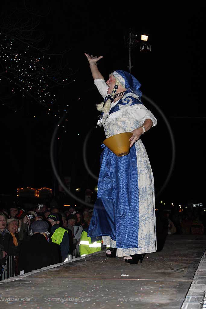 Koenigsallee, Knigsallee, Koe, K, Dsseldorf, Duesseldorf, Niederrhein, Bergisches Land, Karneval, Blick auf Tuntenlauf