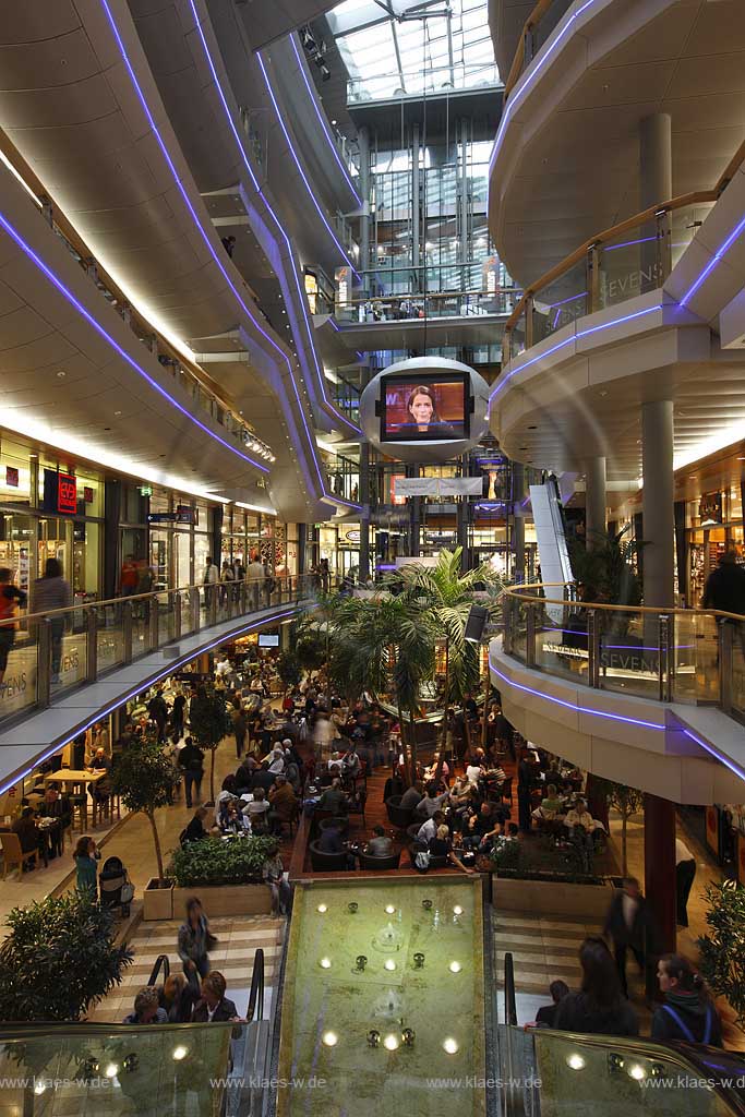 Blick in die Sevens Galerie auf der Koe, K, Koenigsallee, Knigsallee in Dsseldorf, Duesseldorf