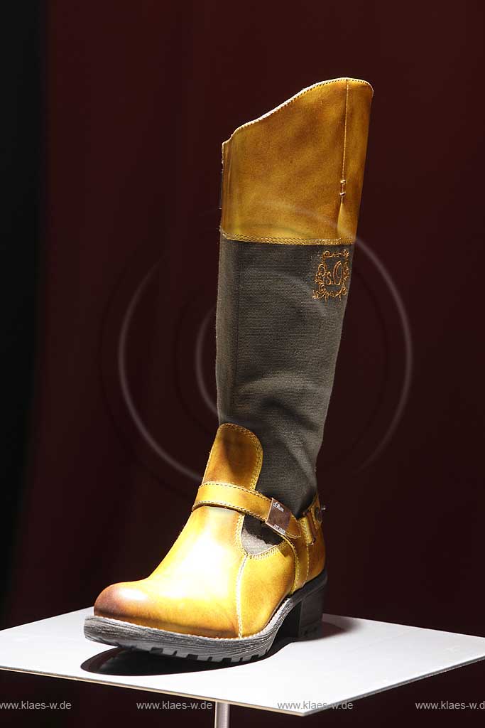 Stockum, Dsseldorf, Duesseldorf, Niederrhein, Bergisches Land, GDS, GLS, Messe, Schuhmesse, Blick auf Stiefel, Detailaufnahme