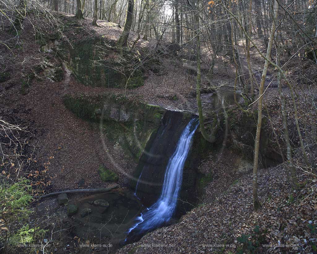 Trier Pallien, der Sirzenicher Wasserfall und Bach; Waterfall Sirzenich with beck