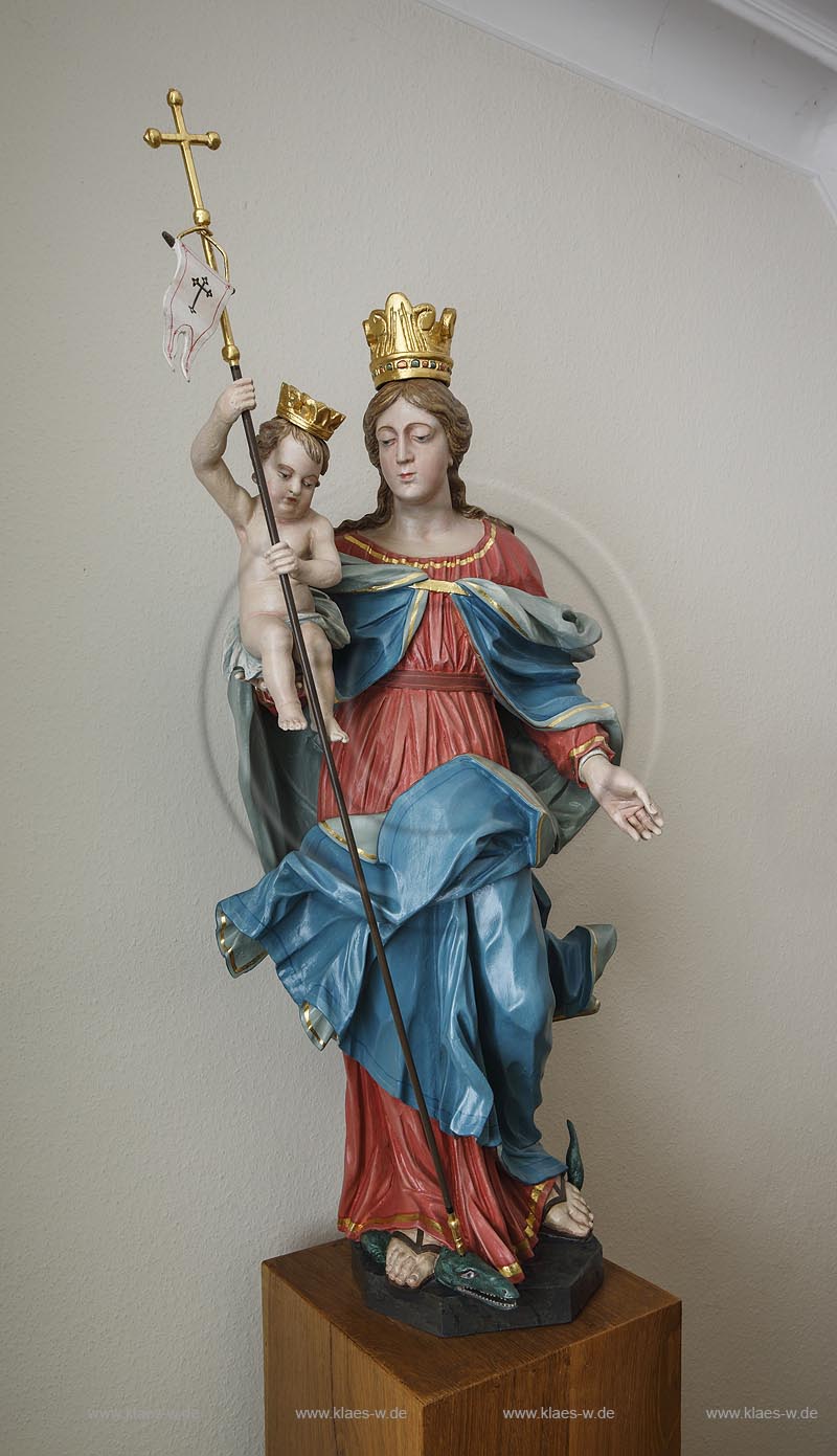 Stolberg, katholische Pfarrkirche St. Lucia, barocke Figur "Mutter Gottes"; Stolberg, catholic parish church St. Lucia, baroque figure "Mutter Gottes".