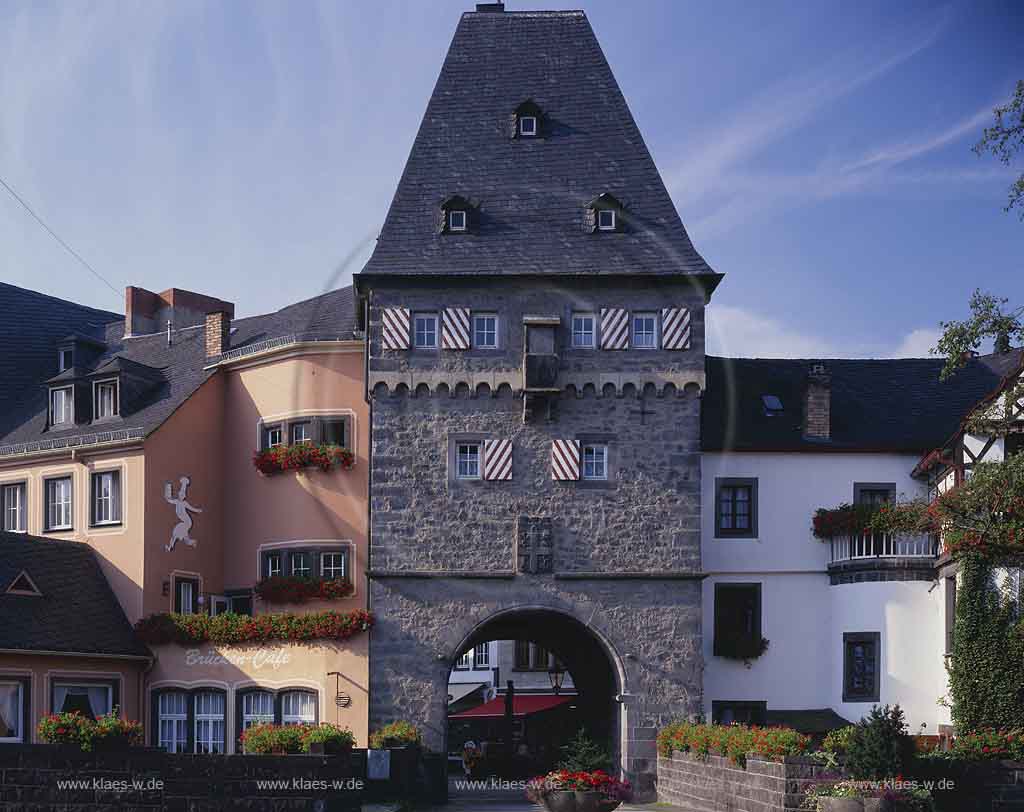 Mayen, Landkreis Mayen-Koblenz, Eifel, Vulkaneifel, Blick auf Brckentor, Brueckentor   