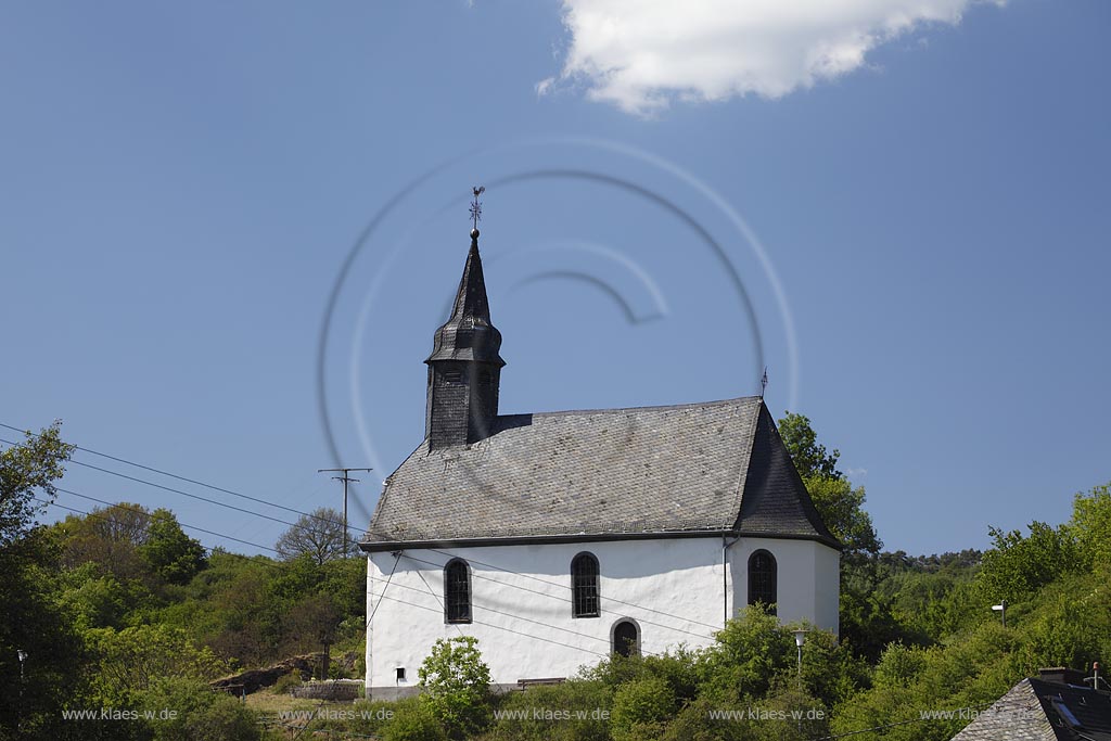 Virneburg, die Kapelle St. Trinitatis ist ein barocker Sakralbau aus dem Ende des 17. Jahrhunderts; Vinneburg, chapel saint Trinitatis.