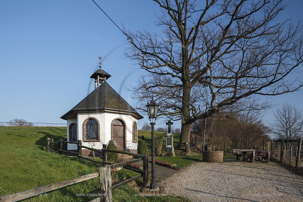 Zuelich Linzenich, Marien- und Bruder-Klaus-Kapelle, erbaut 1997; Zuelpich Linzenich, chapel.