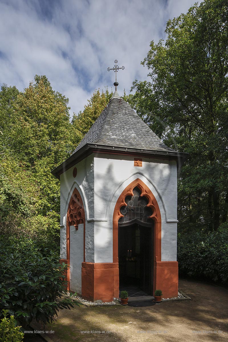 Zuelpich-Sinzenich, Marienkapelle auf dem Eulenberg; Zuelpich-Sinzenich, chapel Marienkapelle auf dem Eulenberg.