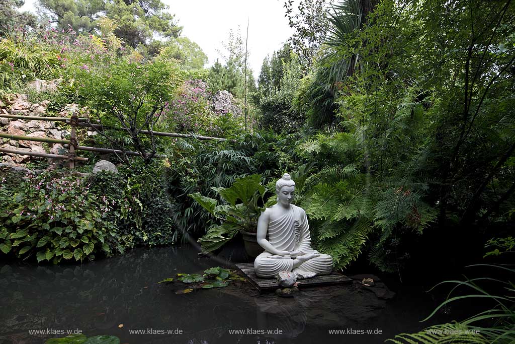 Gardone Riviera, der botanische Garten Heller, gegruendet von Arthur Hrusca 20. Jahrhundert; Garone Riviera, the Heller botanical garden, founded by Arthur Hruska 20th century; Gardone Riviera,  Il giardino botanico Heller