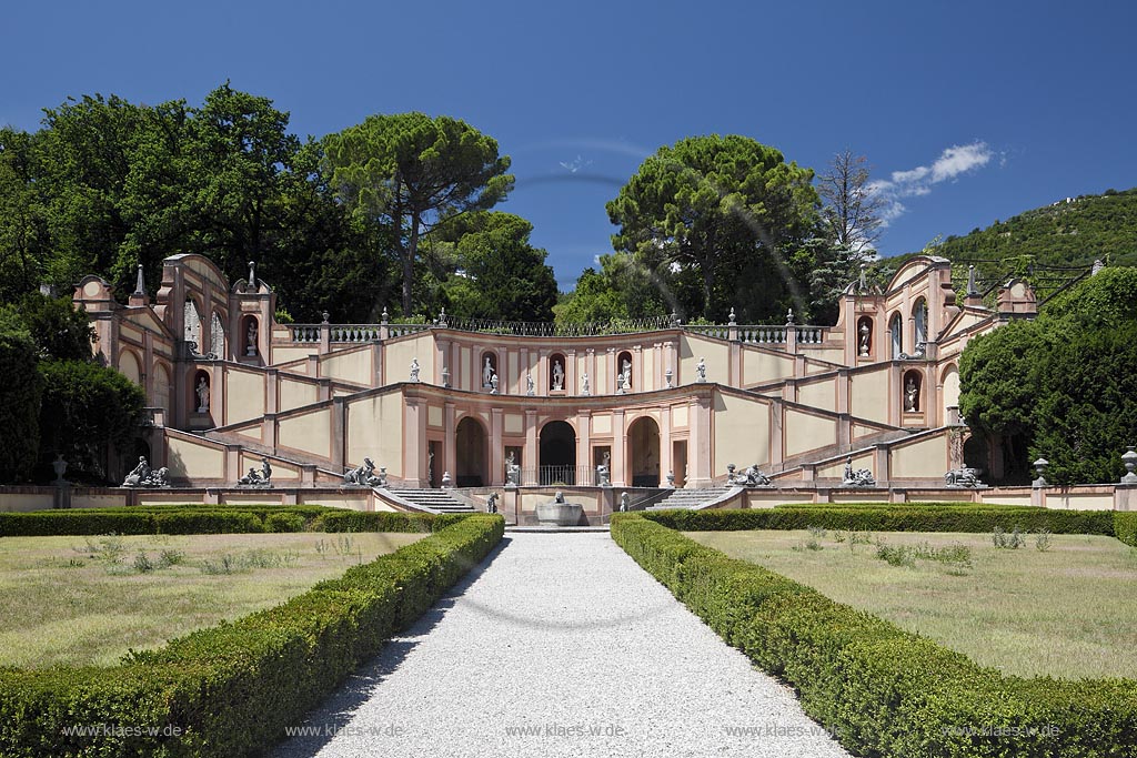 Gargnano Bogliaco italienischer Garten der Villa Bettoni; Gargnano Bogliaco, italian garden at Villa Bettoni; Gargnano Bogliaco giardiono all italiana di Villa Bettoni