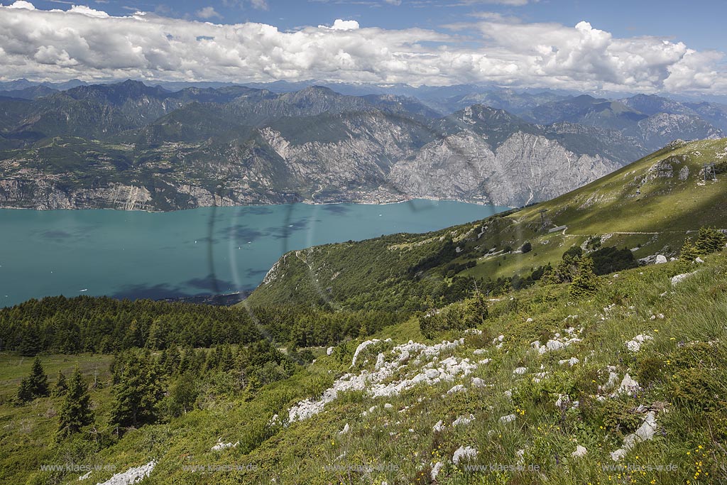 Blick von "Monte Baldo" ueber den Gardasee; View from "Monte Baldo" to Lake Garda.