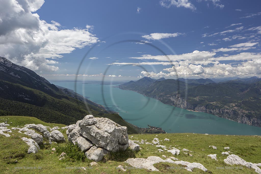 Blick von "Monte Baldo" ueber den Gardasee; View from "Monte Baldo" to Lake Garda.