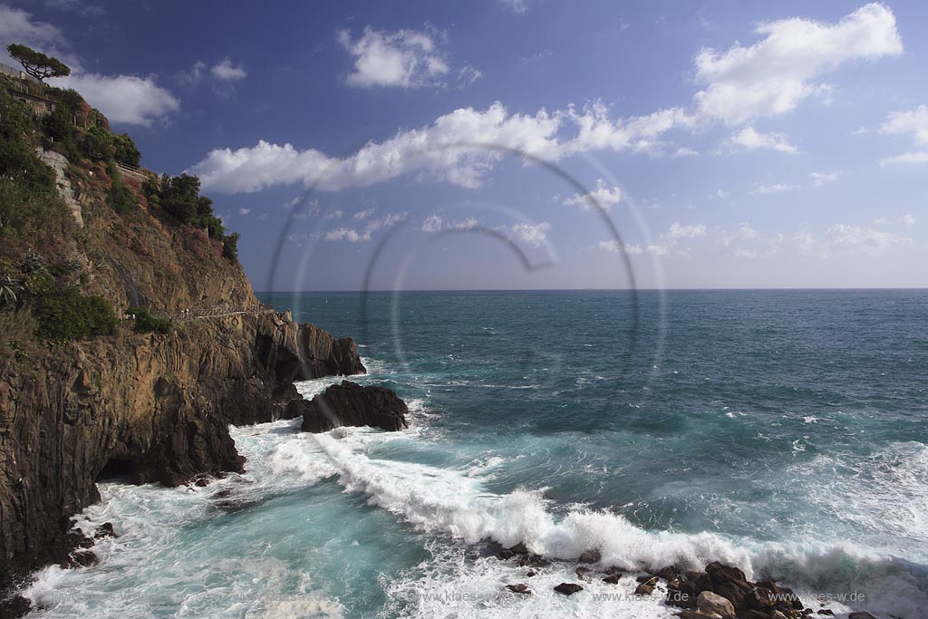 Manarola, Cinque Terre, Blick auf Steilkste, Ligurien, Liguria