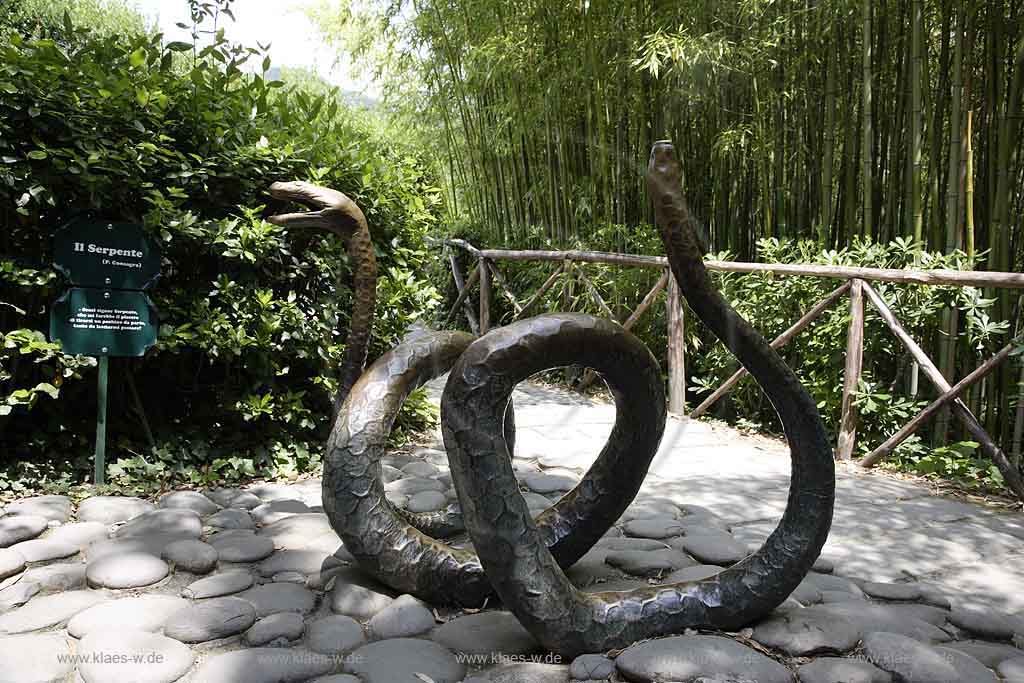 Collodi, Blick auf Statue im Pinoccio Park, Toskana, Tuscany
