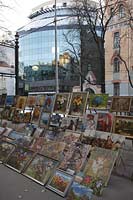 Kiew Straßengallierie Strassengalierie mit Reprodiktion von Bilder Gemäelden Oelgemaelden in der Kiewer Oberstadt in der Volodimirska Strasse. Street bazaar at Volodimirska Street with pictures of oil pinting and reproductions.