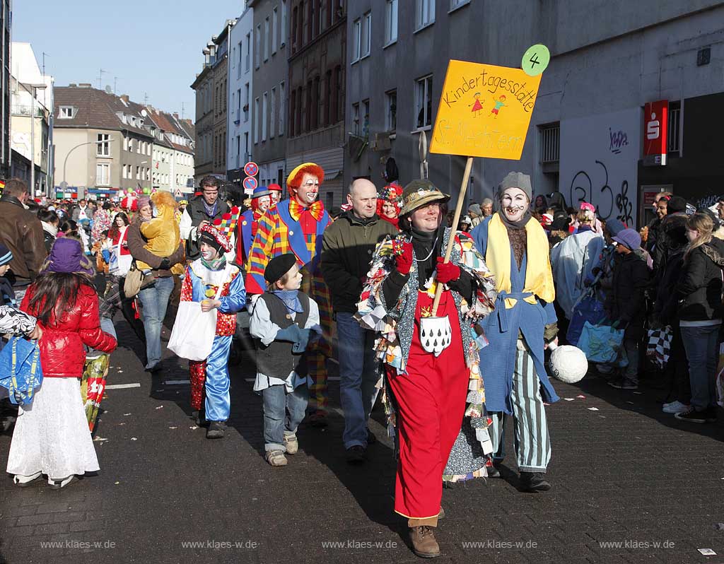 Koeln Ehrenfeld, Karneval Veedelszug am Veilchendienstag; Cologne carnival