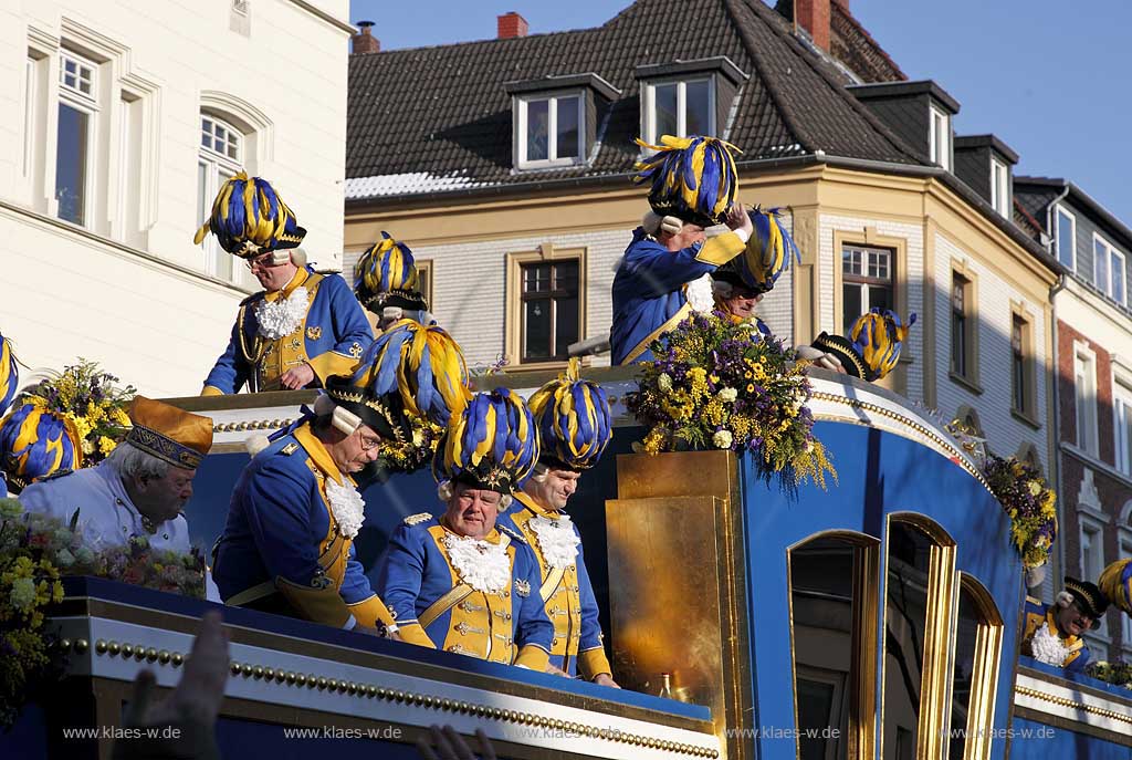 Koeln Ehrenfeld, Karneval Veedelszug am Veilchendienstag; Cologne carnival